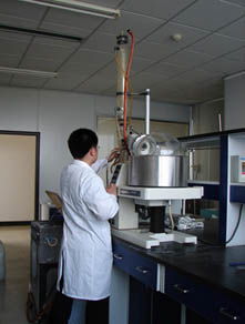 前沿Lab技术服务与软件销售 驱动创新，赋能未来